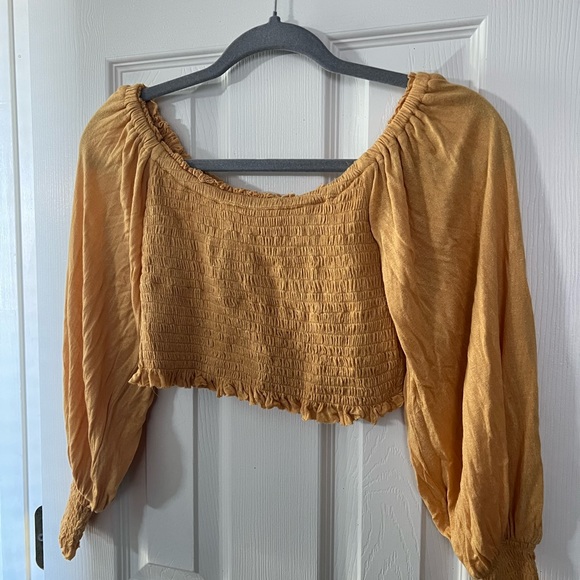 UO Smocked Yellow Top - Picture 2 of 3